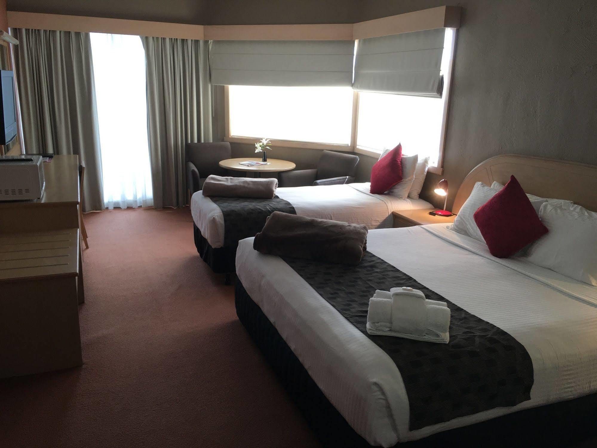 קנברה Statesman Hotel מראה חיצוני תמונה